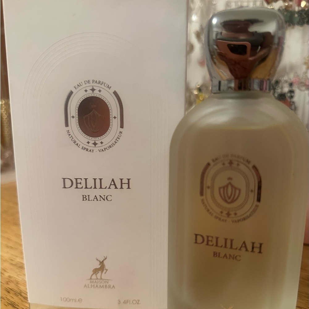 Delilah Blanc Eau de Parfum - White